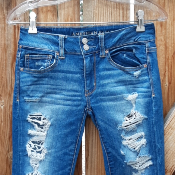American eagle artist crop distressed jeans sz 4 - Picture 2 of 7